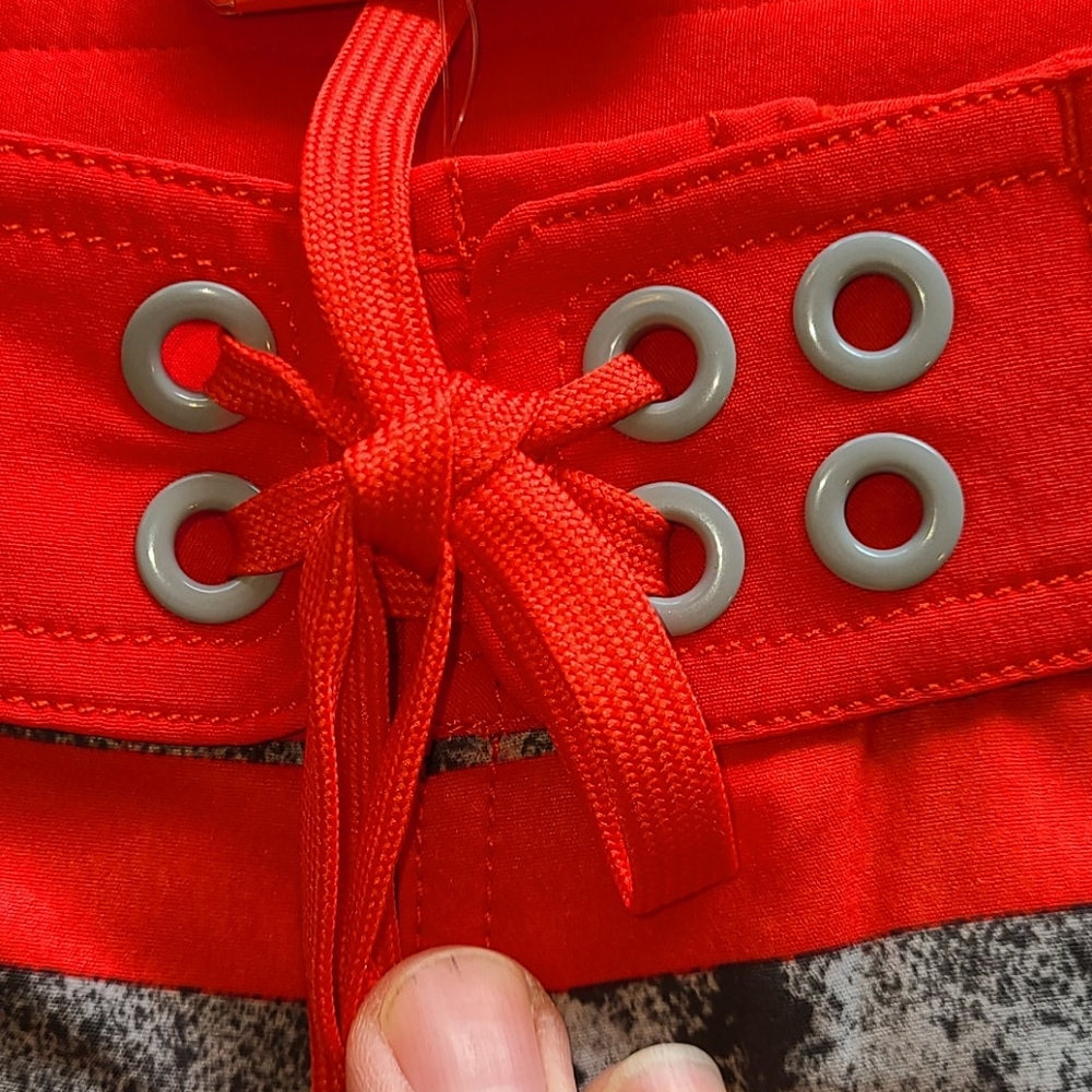 *Host Pick* North Face board shorts - Picture 2 of 16
